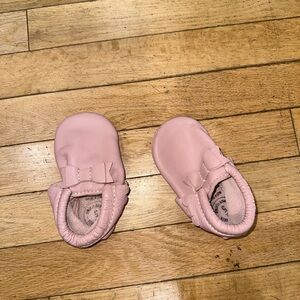 Baby Girl’s Freshly Picked moccasins shoes